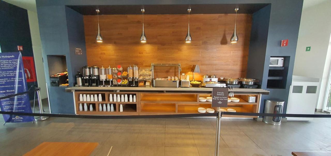 Microtel Inn & Suites By Wyndham San Luis Potosí Eksteriør bilde