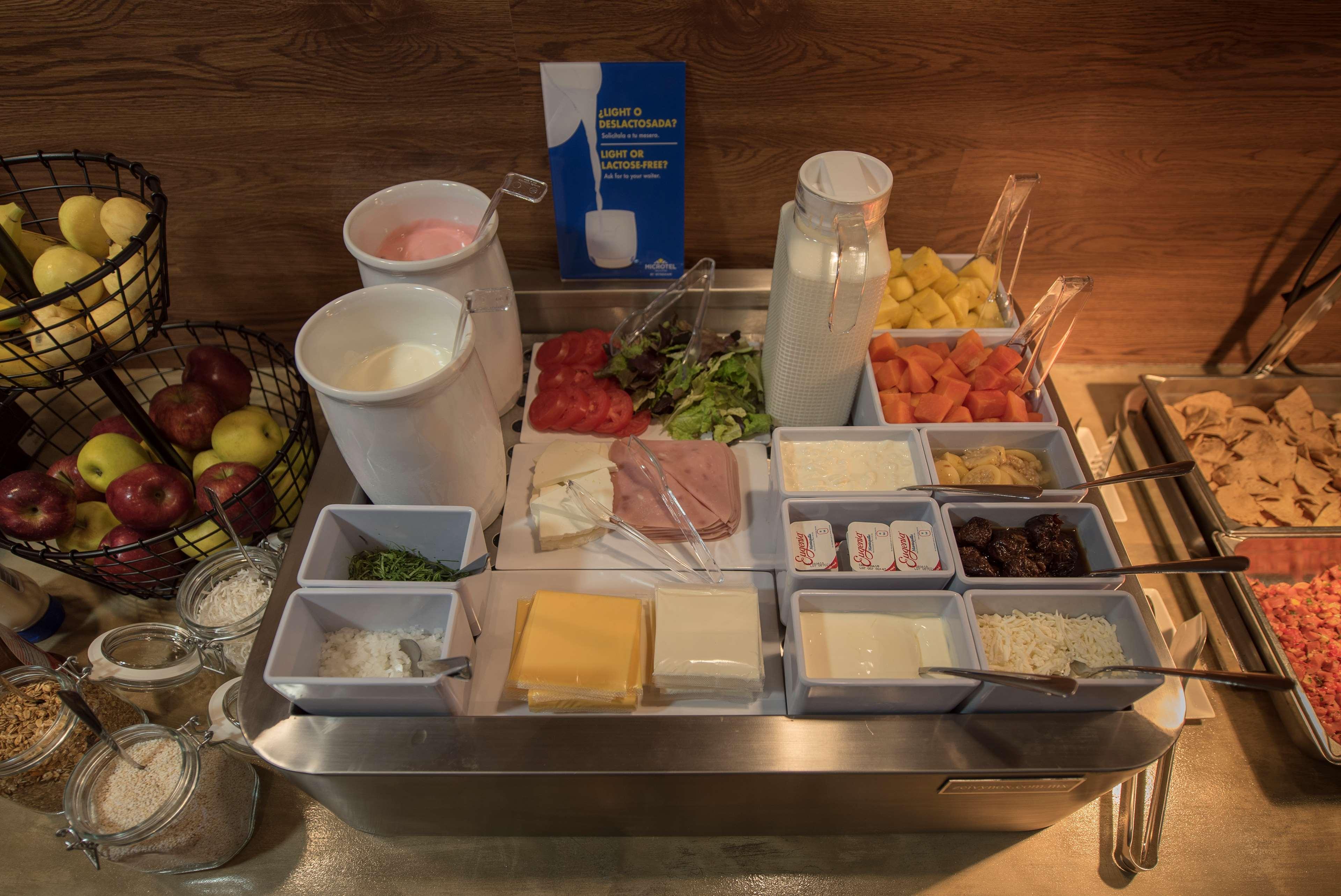 Microtel Inn & Suites By Wyndham San Luis Potosí Eksteriør bilde