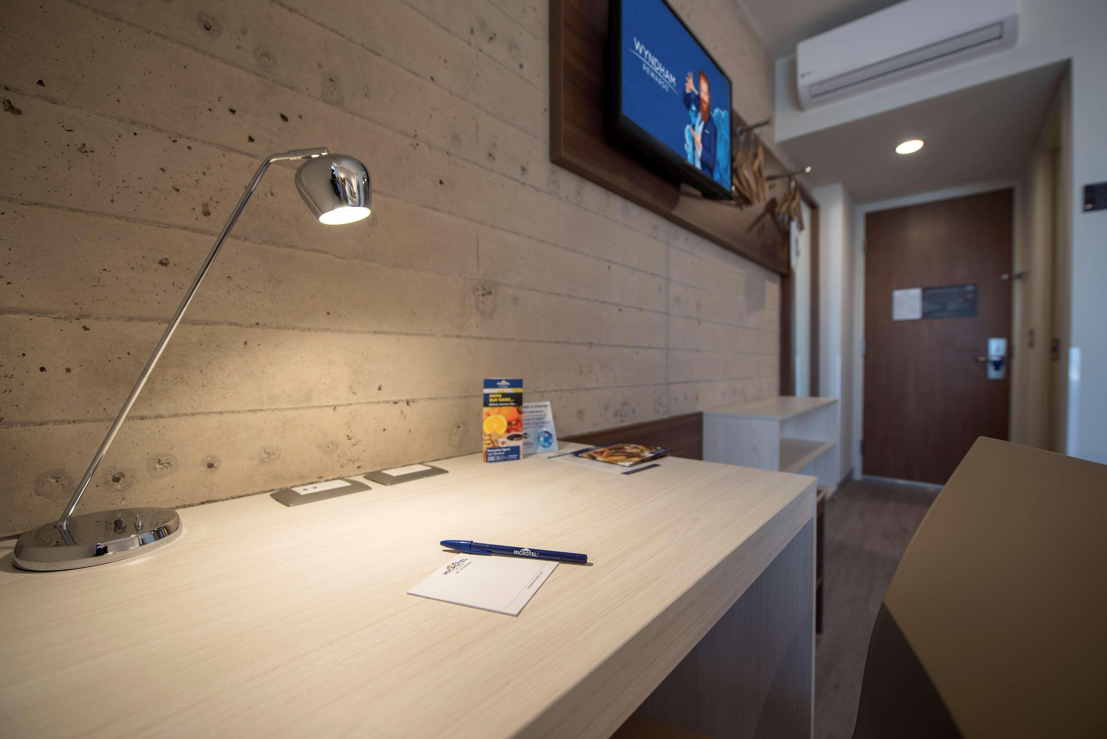 Microtel Inn & Suites By Wyndham San Luis Potosí Eksteriør bilde