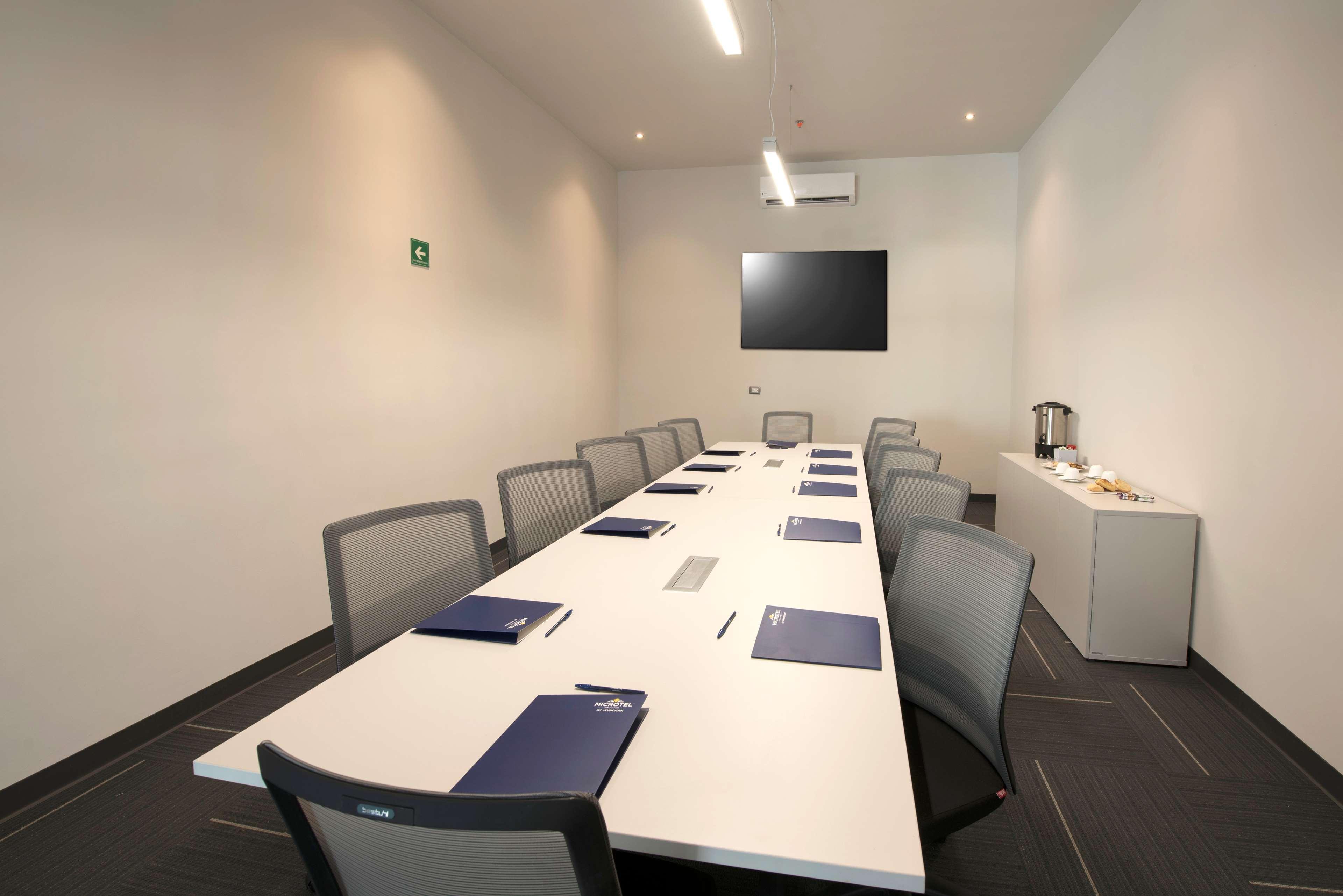 Microtel Inn & Suites By Wyndham San Luis Potosí Eksteriør bilde
