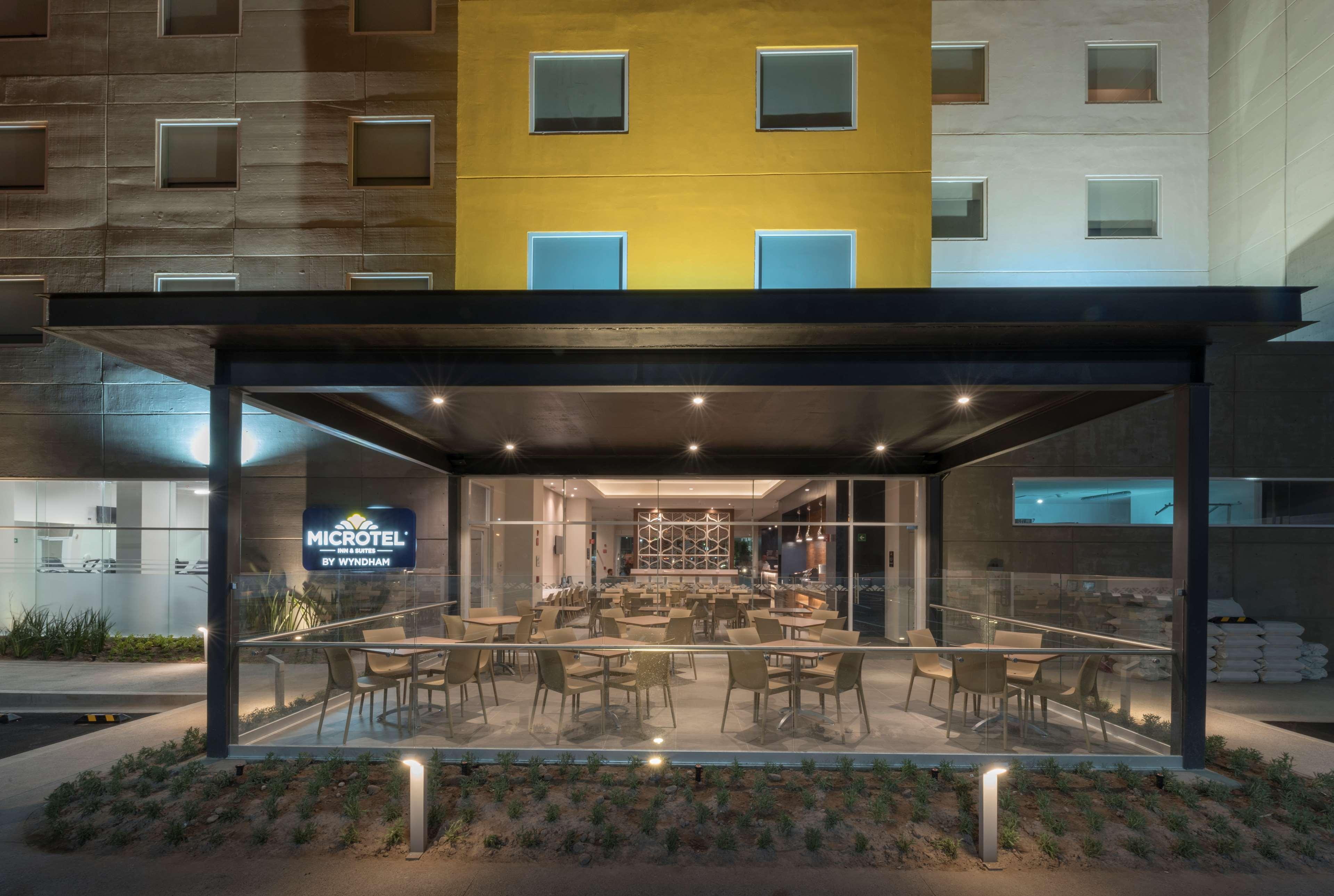 Microtel Inn & Suites By Wyndham San Luis Potosí Eksteriør bilde