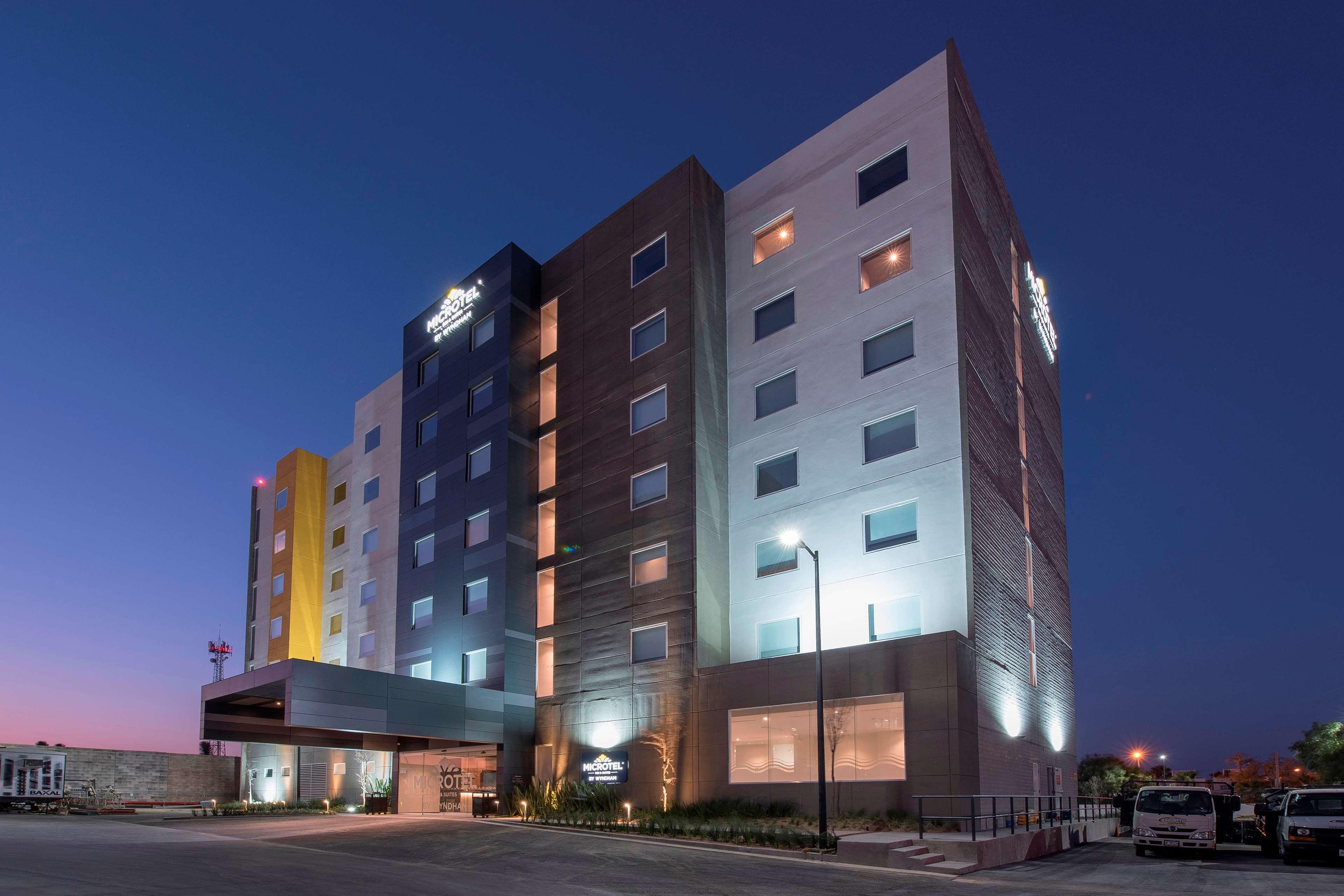 Microtel Inn & Suites By Wyndham San Luis Potosí Eksteriør bilde