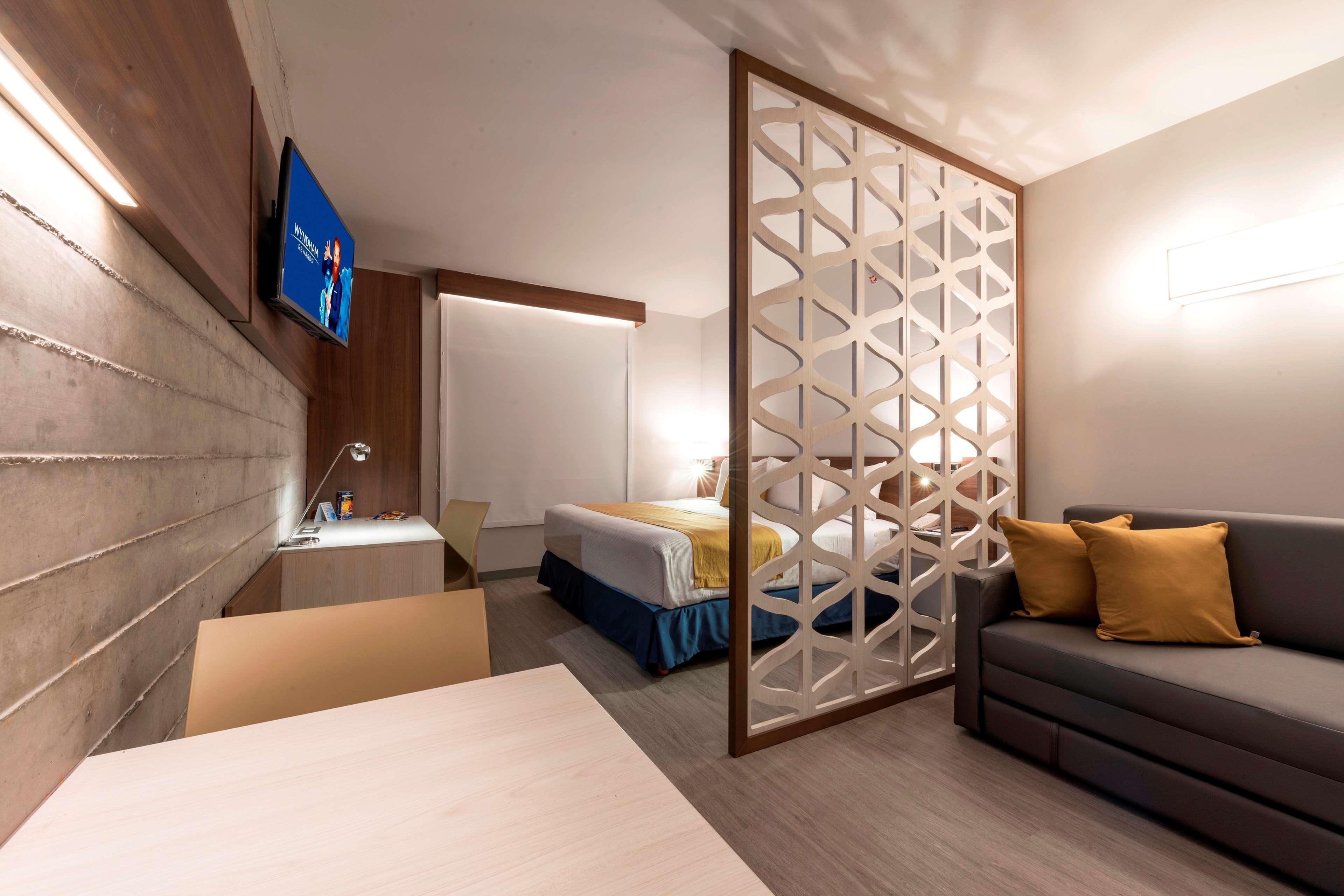Microtel Inn & Suites By Wyndham San Luis Potosí Eksteriør bilde