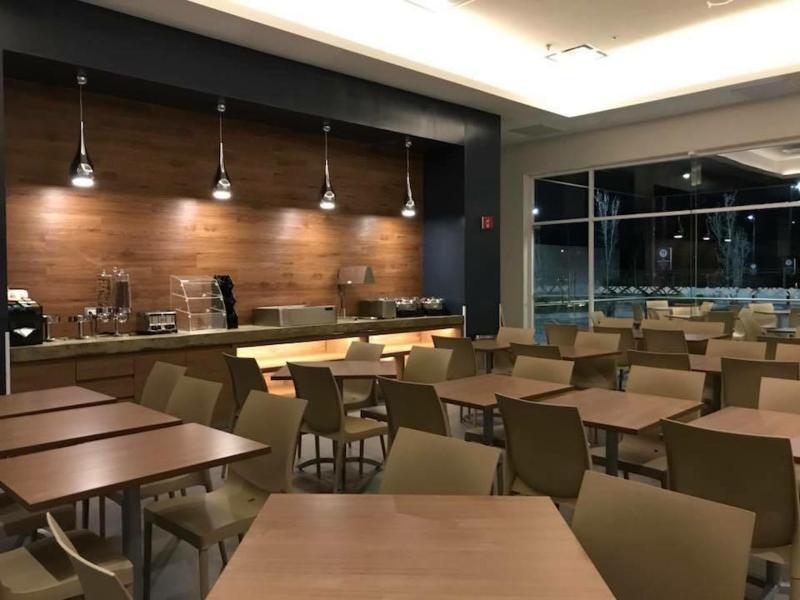 Microtel Inn & Suites By Wyndham San Luis Potosí Eksteriør bilde